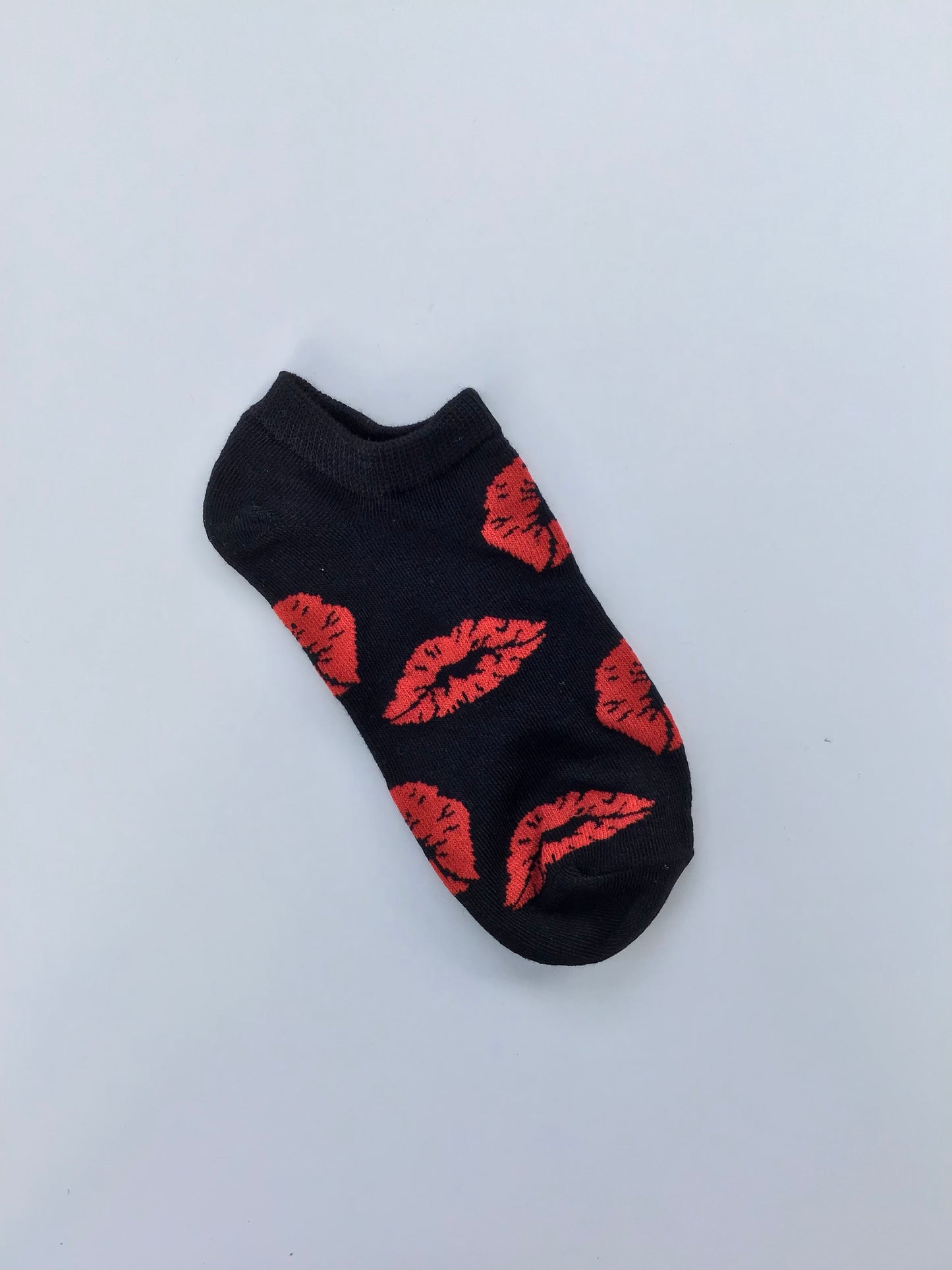 Footies: Kisses